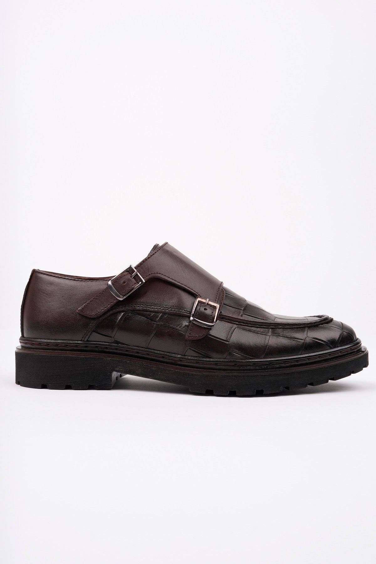 Muggo DIEGO Classic Genuine Leather Casual Orthopedic Men’s Shoe