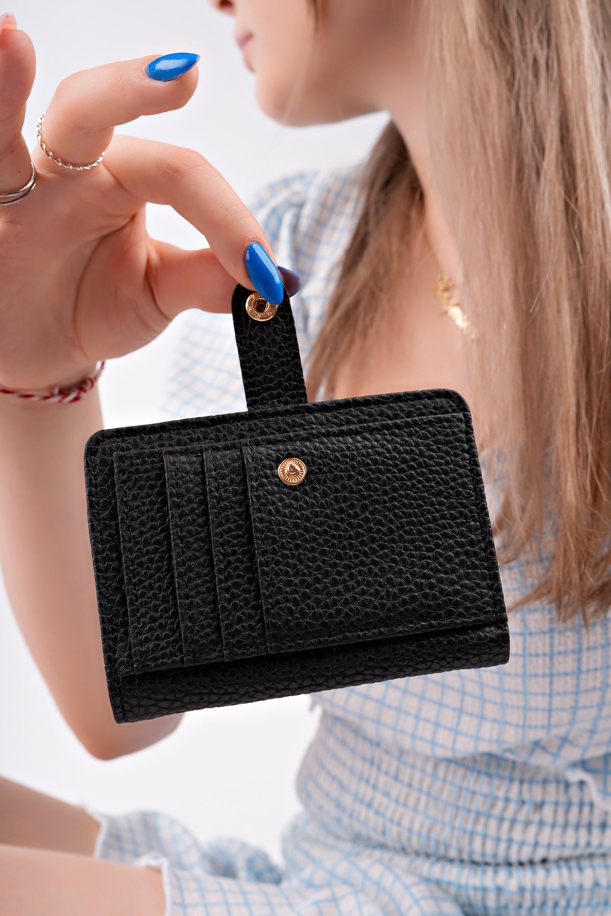 Muggo ARYA Women’s Zipper Wallet with Coin, Cash & Card Compartments