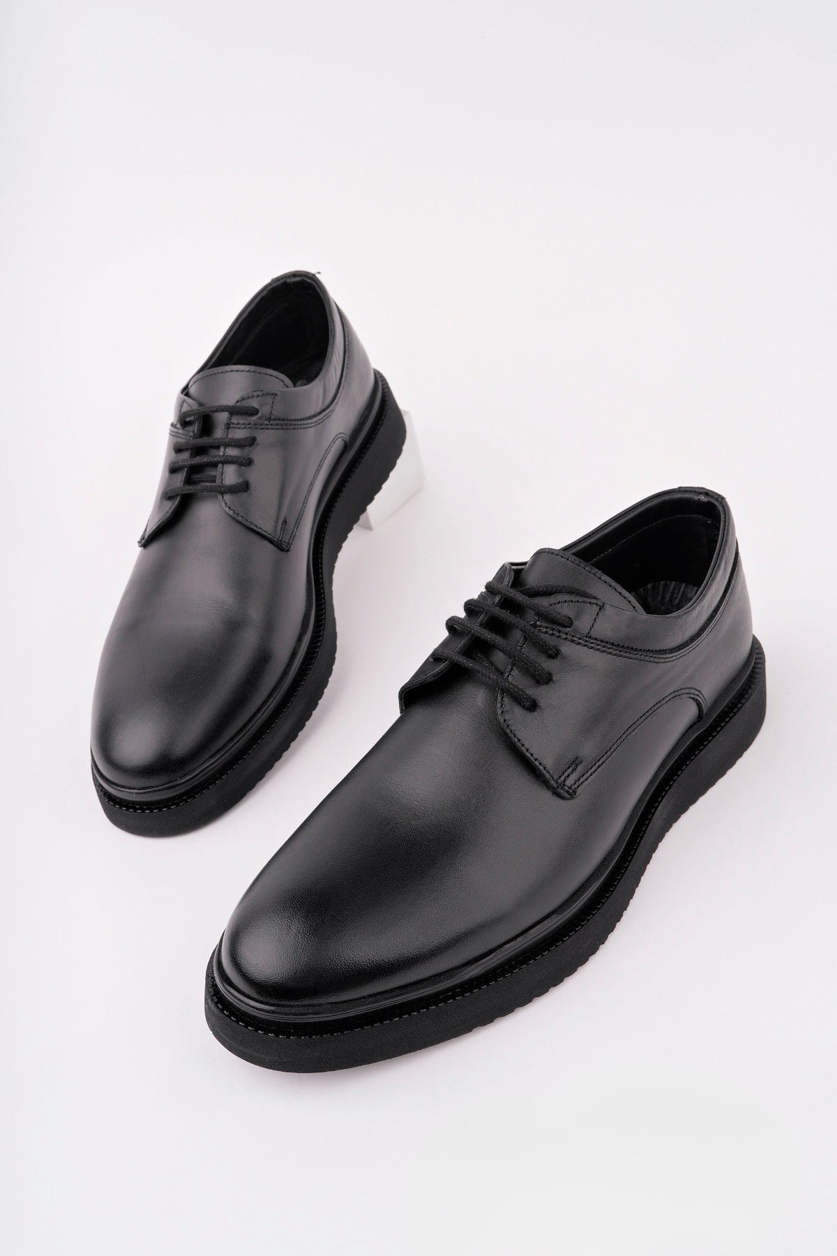 Muggo Marcel Guaranteed Men Casual Classic Genuine Leather Casual Shoes