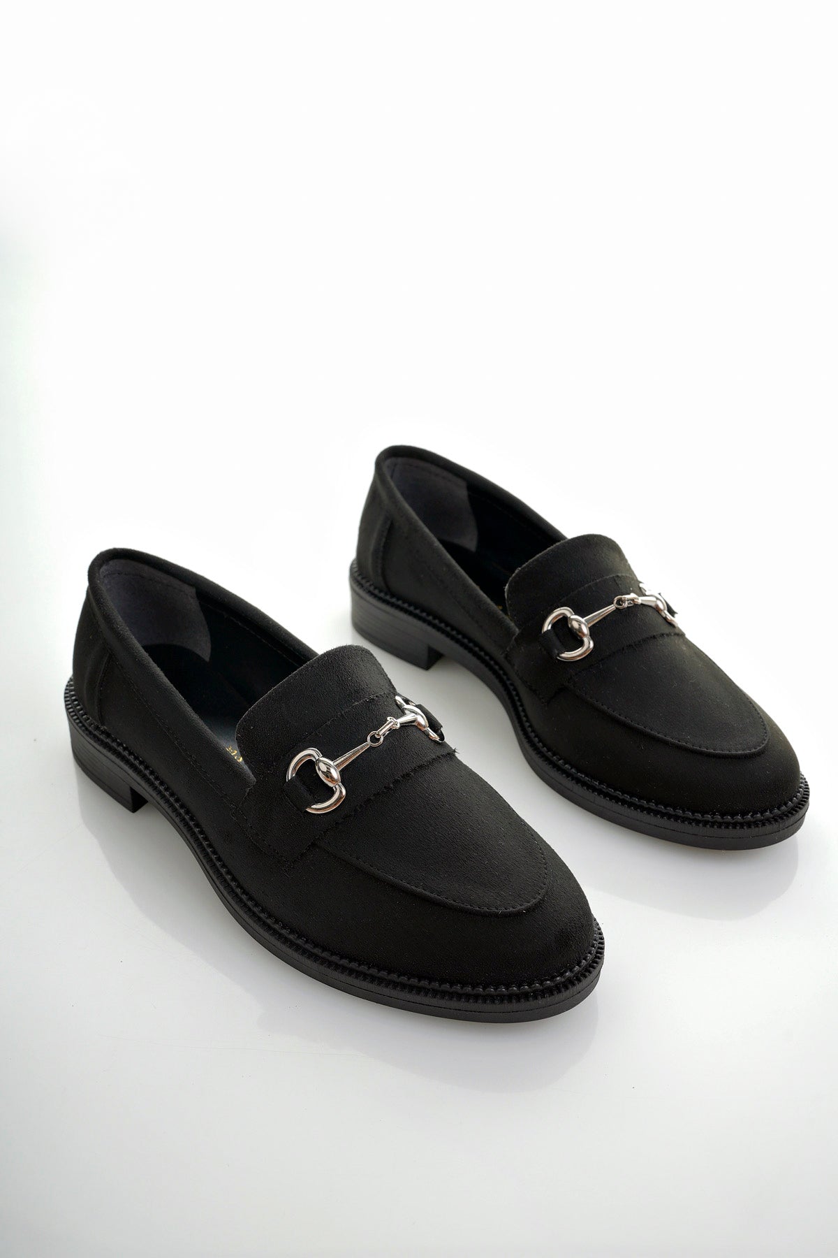 Muggo SUSSIE Guaranteed Metal Buckled Women Loafer Casual Shoes