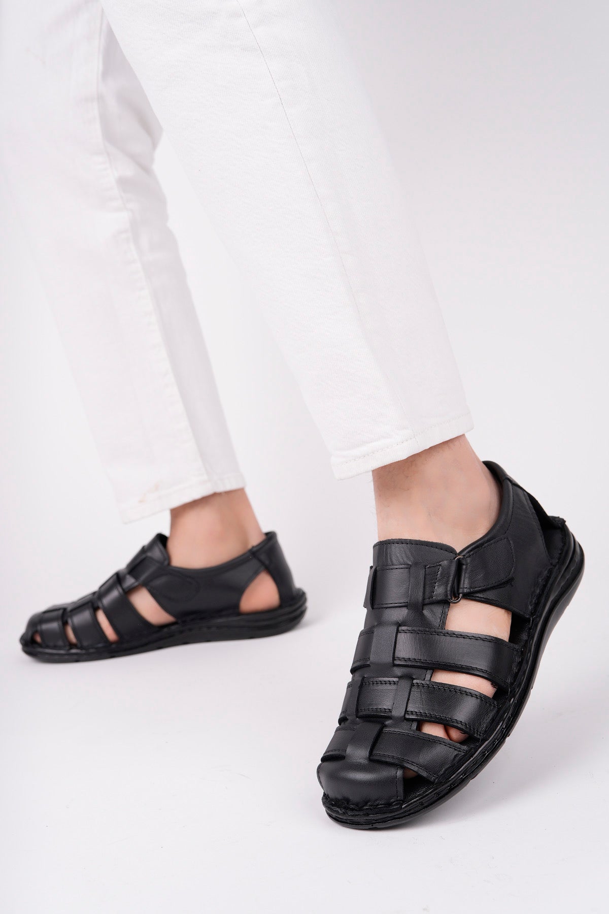 Muggo Edinburg Guaranteed Men Casual Genuine Leather Comfortable Soft Sole Orthopedic Sandal