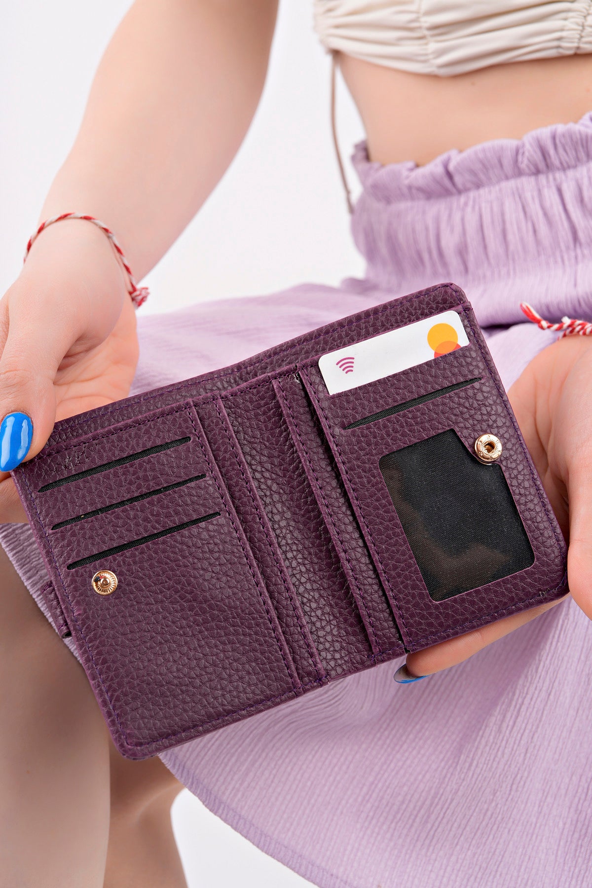 Muggo ARYA Women’s Zipper Wallet with Coin, Cash & Card Compartments