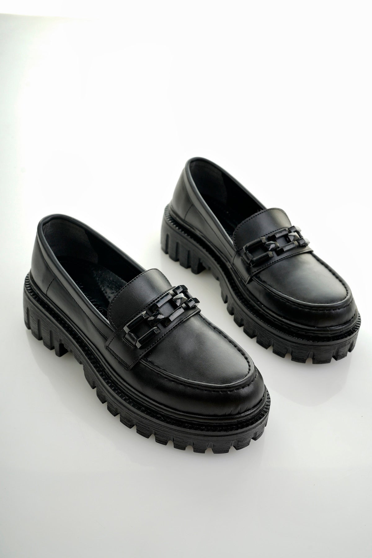Muggo SAMANTHA Guaranteed Women Loafer Thick Sole Buckled Casual Moccasin Shoes