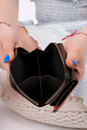 Muggo LITTLE Women’s Wallet with Zippered Coin & Bill Compartment