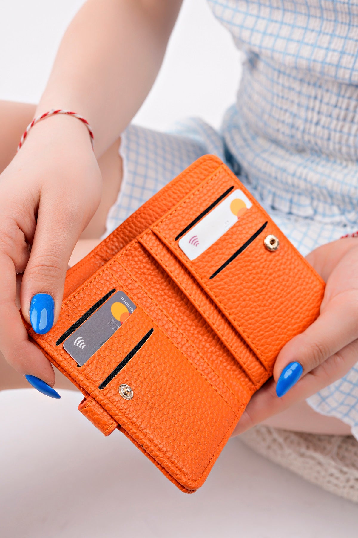 Muggo ARYA Women’s Zipper Wallet with Coin, Cash & Card Compartments