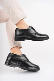 Muggo Zaha Guaranteed Men Casual Classic Genuine Leather Winter-Ready Casual Shoes