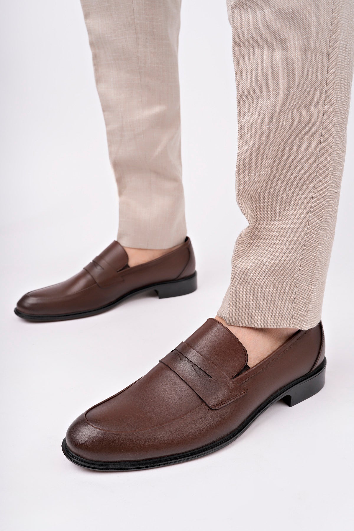 Muggo H040  Genuine Leather Classic Men Shoes