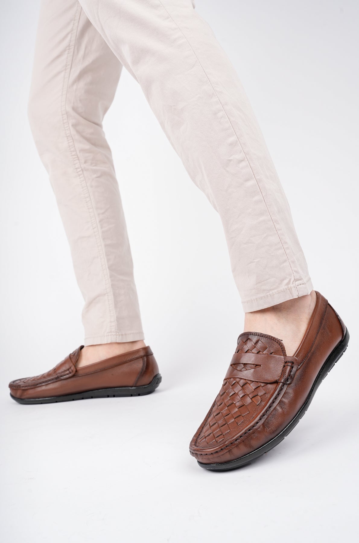 Muggo WOLTZ Guaranteed Classic Genuine Leather Casual Men Shoes