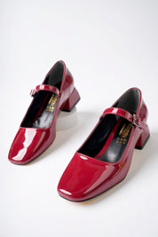 Muggo MARY Guaranteed Square-Toed Women Short Heeled Shoes