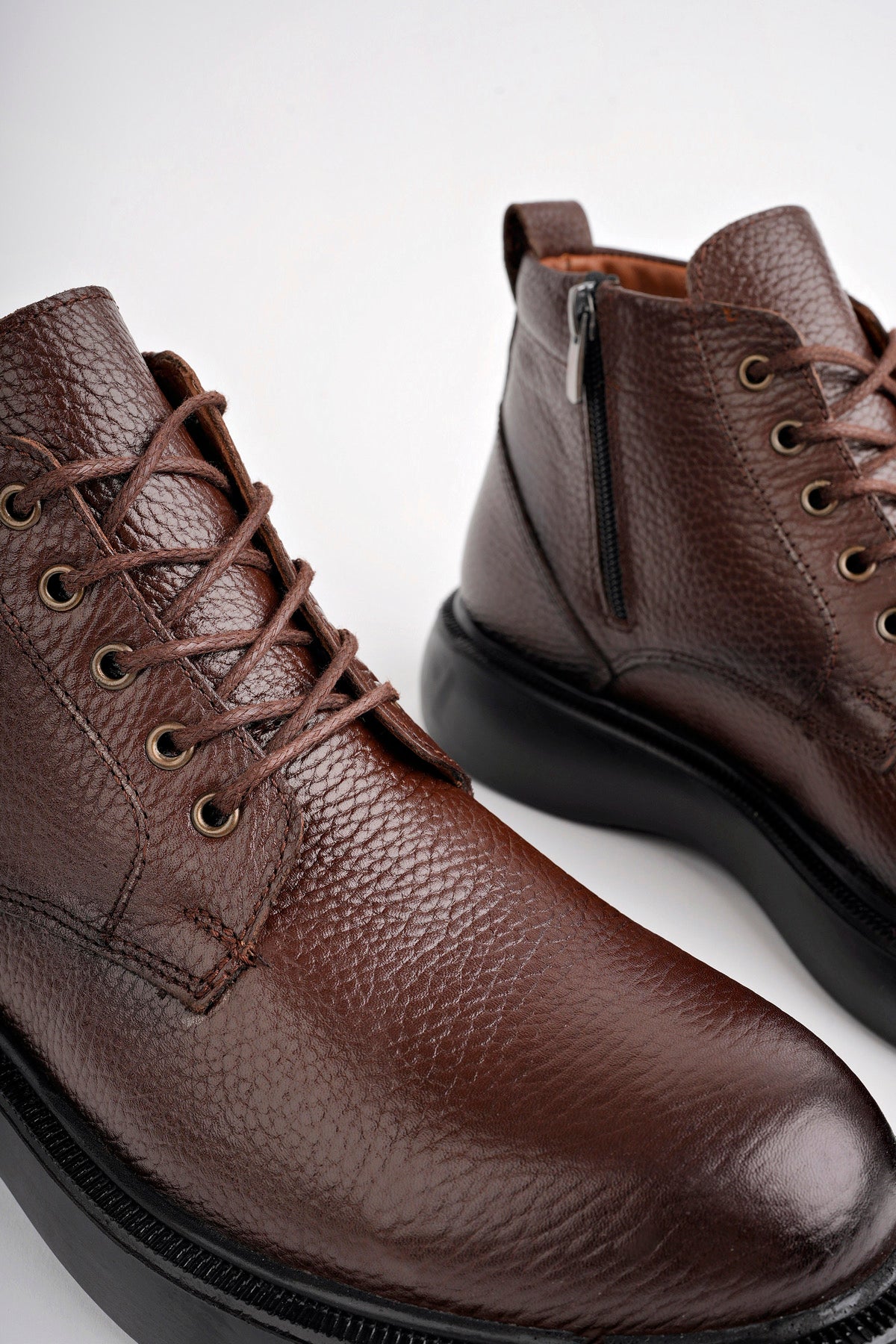 Muggo BERNARD Guaranteed Genuine Leather Laced Zippered Non-Slip Sole Casual Men Boot