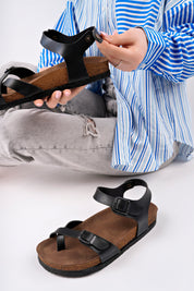 Muggo BLAUS Adjustable Buckle Daily Women’s Toe Post Sandal