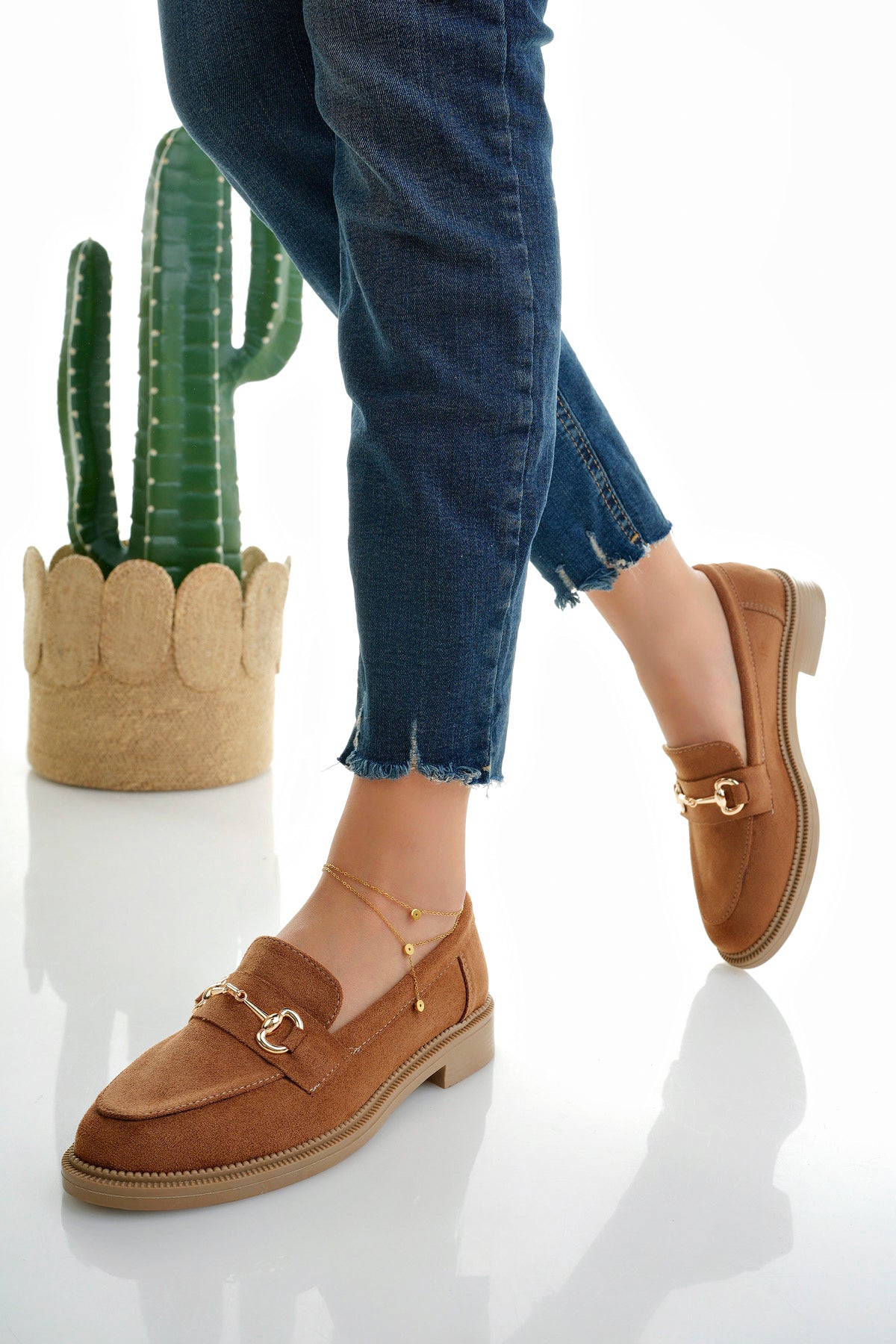 Muggo SUSSIE Guaranteed Metal Buckled Women Loafer Casual Shoes