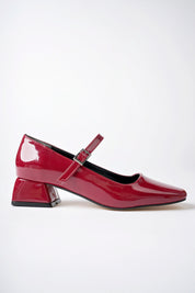 Muggo MARY Guaranteed Square-Toed Women Short Heeled Shoes