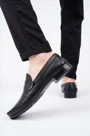 Muggo ENZO Guaranteed Classic Genuine Leather Casual Men Shoes