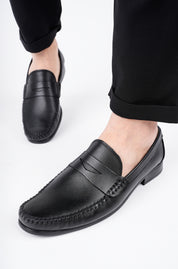 Muggo ENZO Guaranteed Classic Genuine Leather Casual Men Shoes