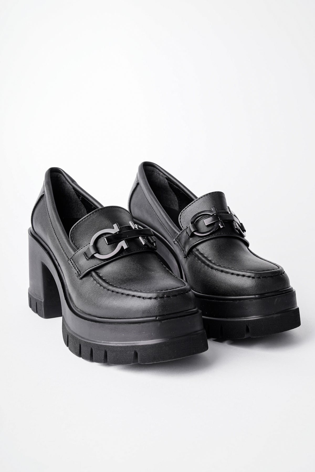 Muggo VALENCIA Guaranteed Women Thick Heeled Round-Toed Metal Buckled Loafer Casual Shoes